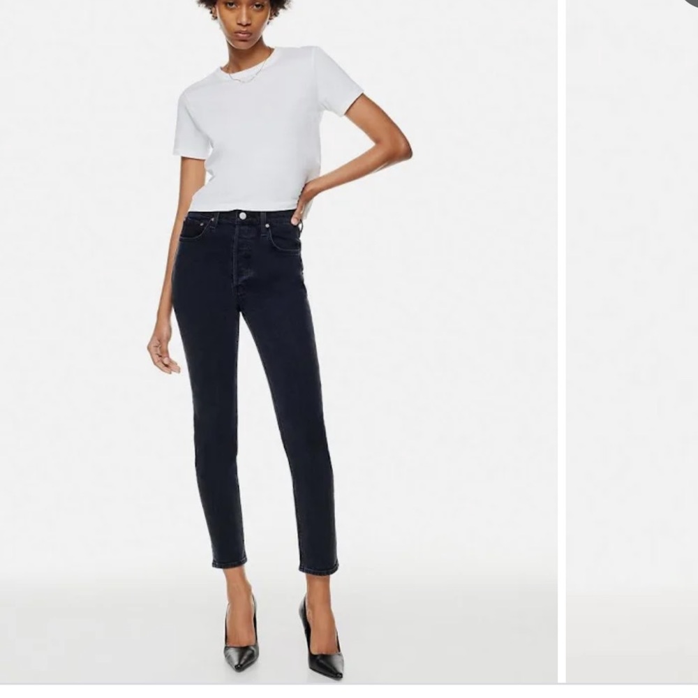 Denim forum (aritzia) black high waisted straight leg/slim ankle jeans. Size 27w